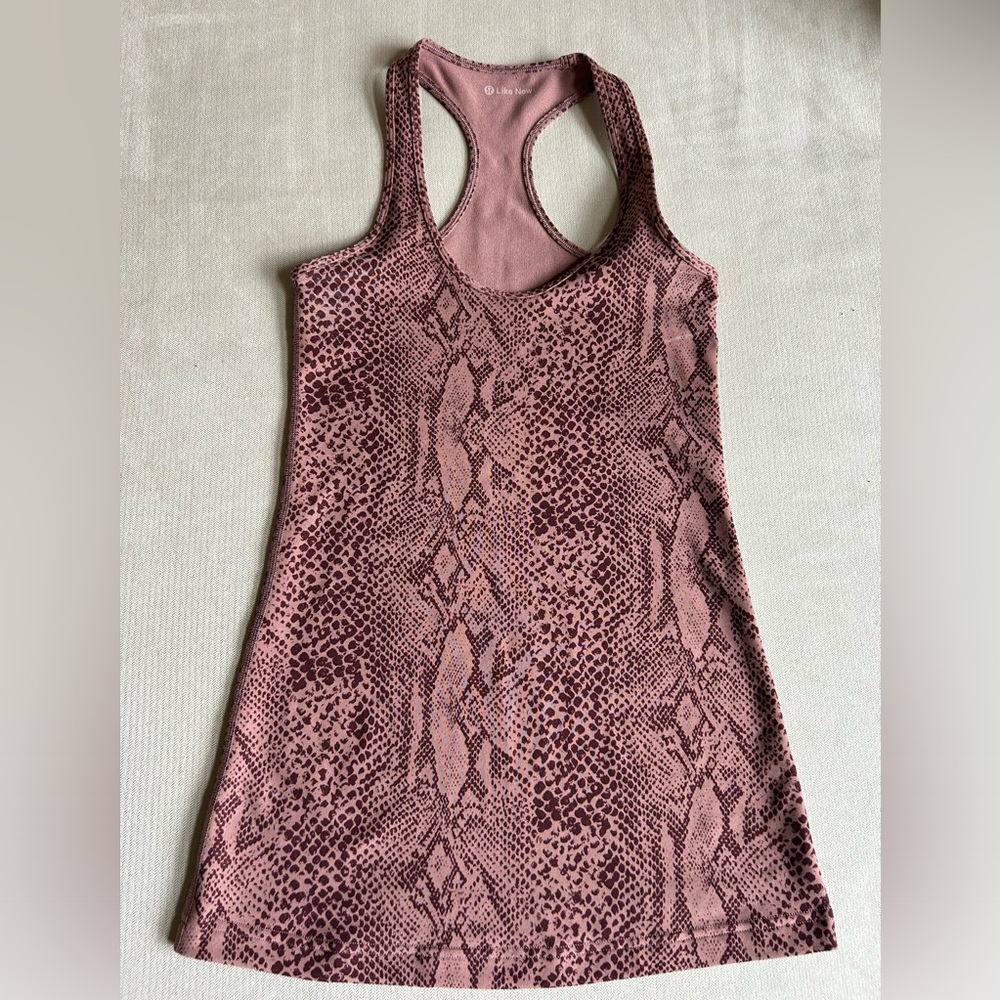 NEW LULULEMON Like New‎ Cool Racerback Women’s Tank Top Desert Snake Size 2